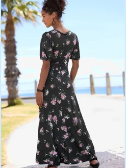 Robe longue encolure en v dégagée