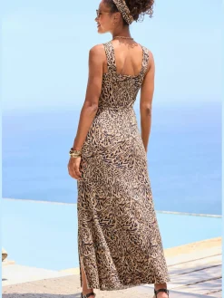 Robe longue encolure en v