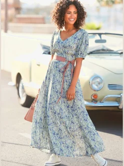 Robe longue encolure en v dégagée