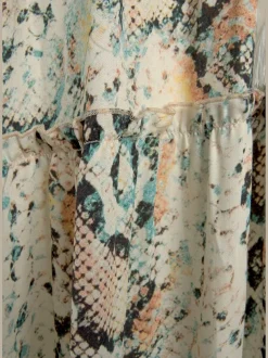 Robe longue encolure en v dégagée devant et au dos
