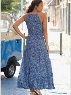 Robe longue encolure haute froncée