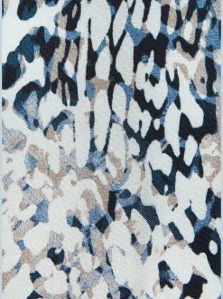 Robe longue encolure ronde légèrement froncée