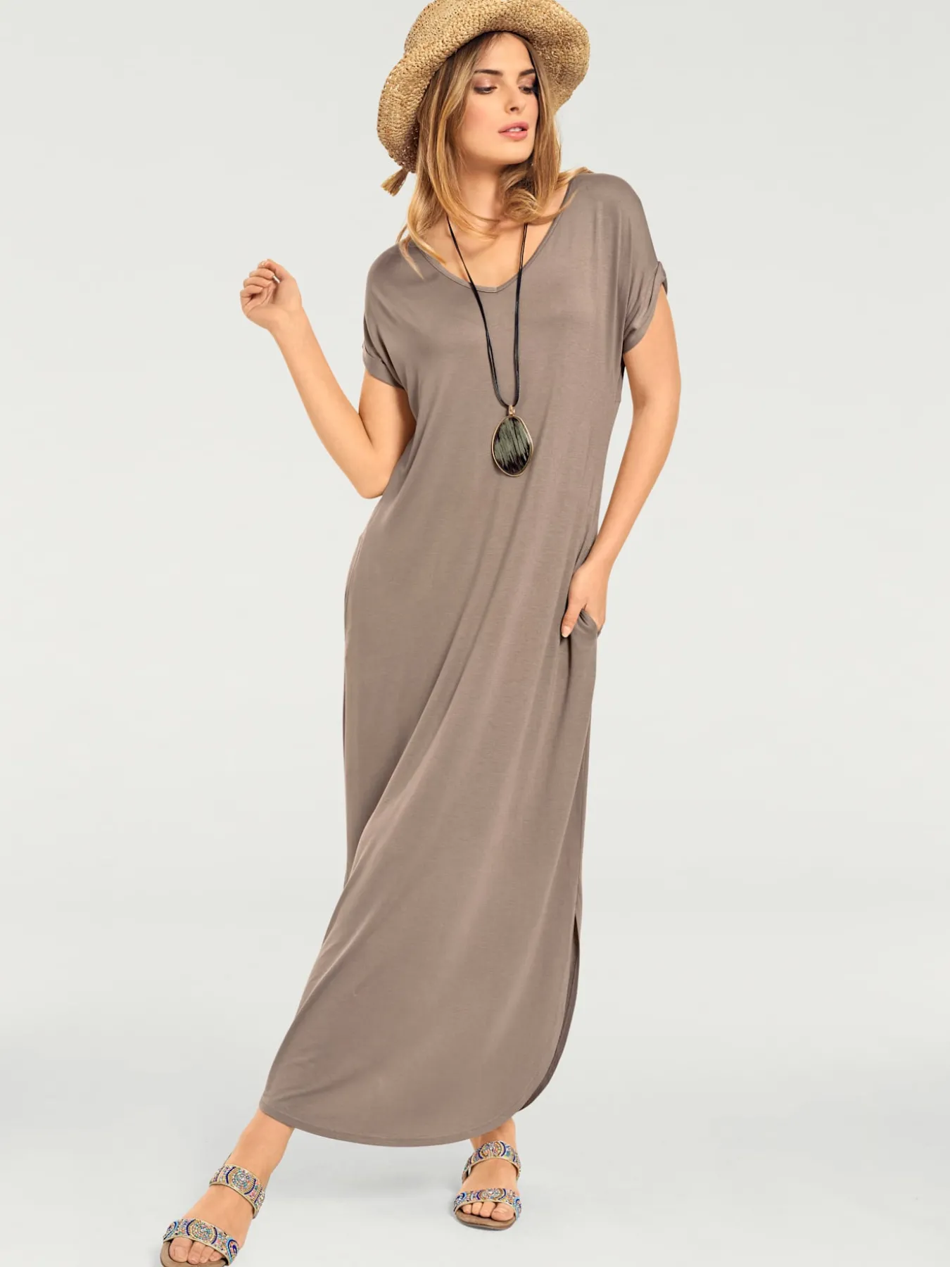 Robe longue look décontracté moderne