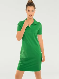 Robe longueur au-dessus du genou, style polo