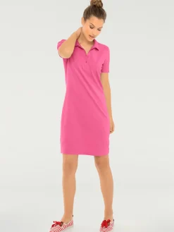 Robe longueur au-dessus du genou, style polo