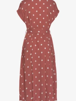 Robe mi-longue encolure haute