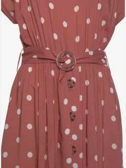 Robe mi-longue encolure haute