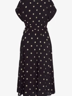 Robe mi-longue encolure haute