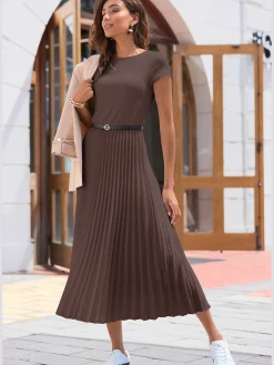 Robe mi-longue encolure ronde