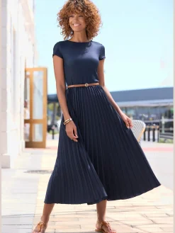 Robe mi-longue encolure ronde