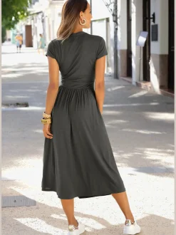 Robe mi-longue minirobe avec glissière devant