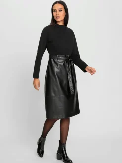 Robe évasée mélange de matières tendance