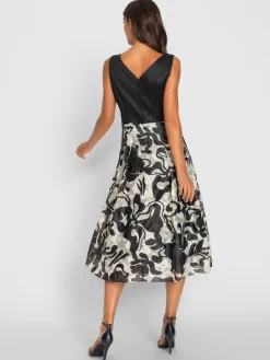 Robe évasée qualité tissée