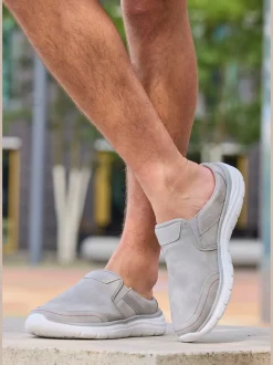 Sabots sneakers à enfiler tendance et confortables, semelle légère pour un confort optimal