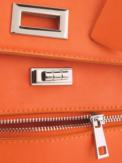 Sac motif asymétrique