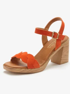 Sandales à brides talon bottier confortable et bride à l'effet tressé