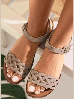 Sandales de fabrication espagnole