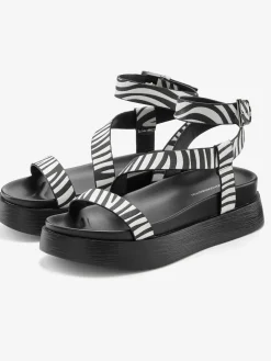 Sandales tendance avec semelle compensée
