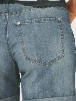 Short en jean coupe droite
