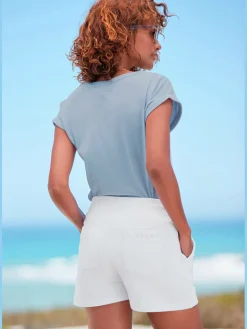 Short en matière sweat large ceinture et coulisse