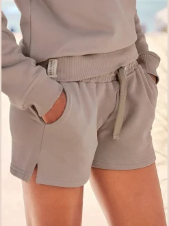 Short en matière sweat short d'intérieur avec logo brodé