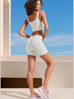 Short technique short sans coutures avec structure côtelée et effet moulant