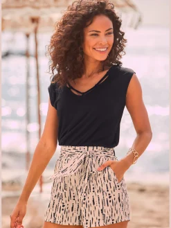 Short tissé short en tissu léger avec ceinture élastique