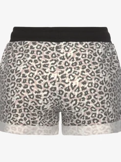 Shorts short