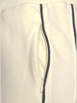 Shorts short avec passepoil contrasté