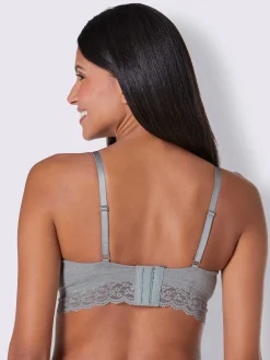 Soutien-gorge à coques sans armatures bon. a, b, c