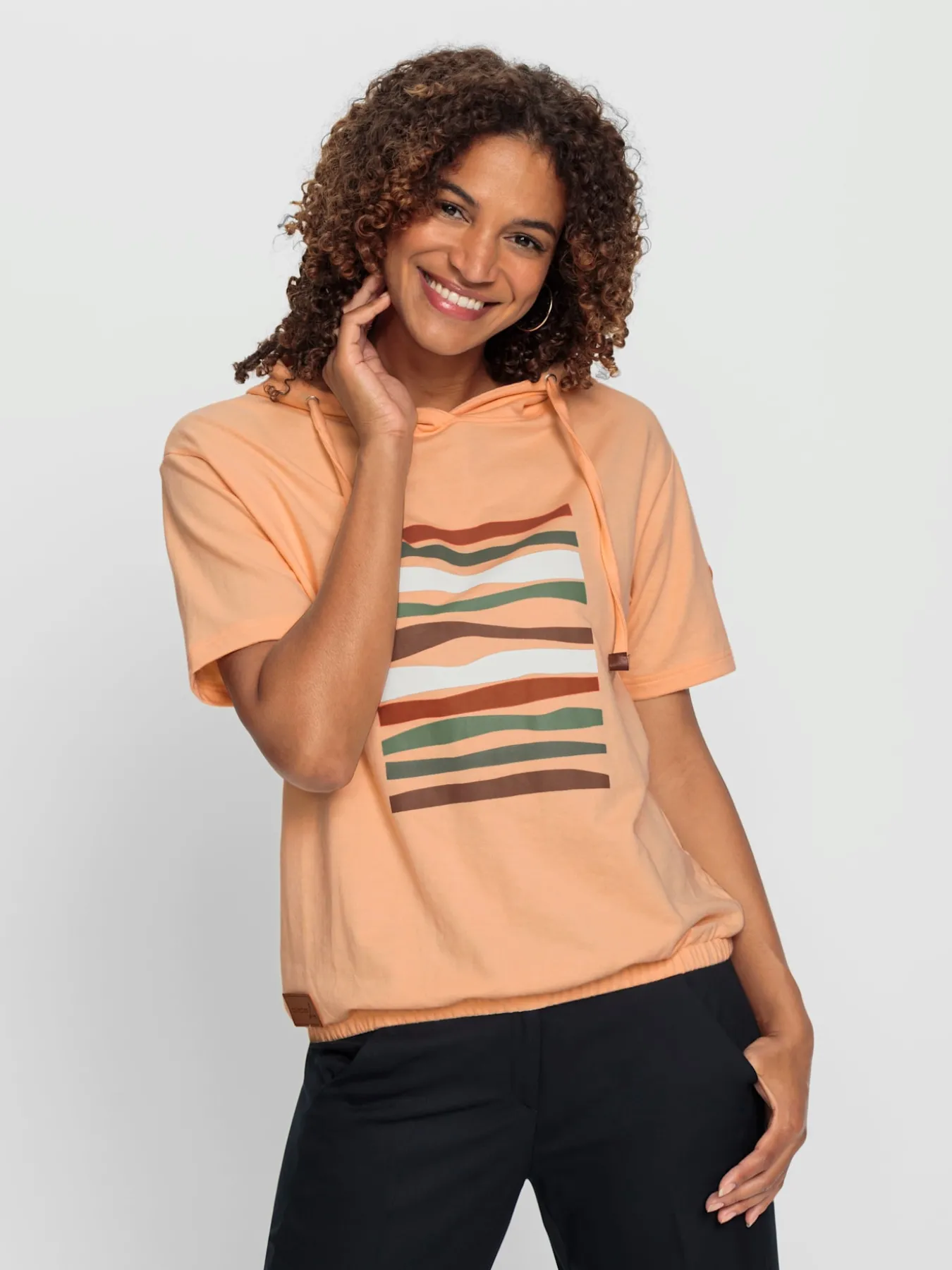 Sweatshirt à capuche 50% coton