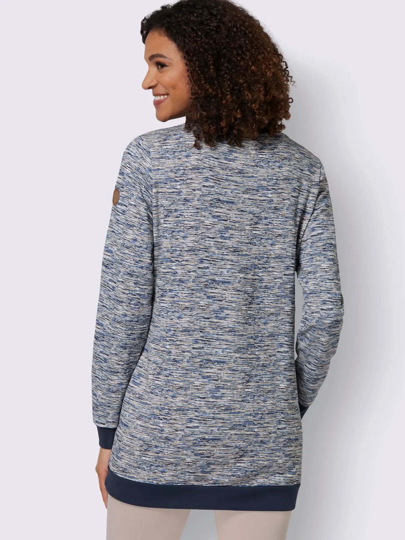 Sweatshirt qualité coton doux sur la peau