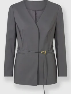 Tailleur pantalon avec ceinture à boucle décorative