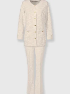 Tailleur pantalon une allure rayonnante ensemble ou séparément