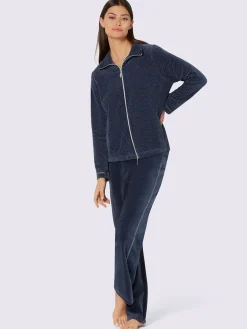 Tenue détente chandail en velours ras