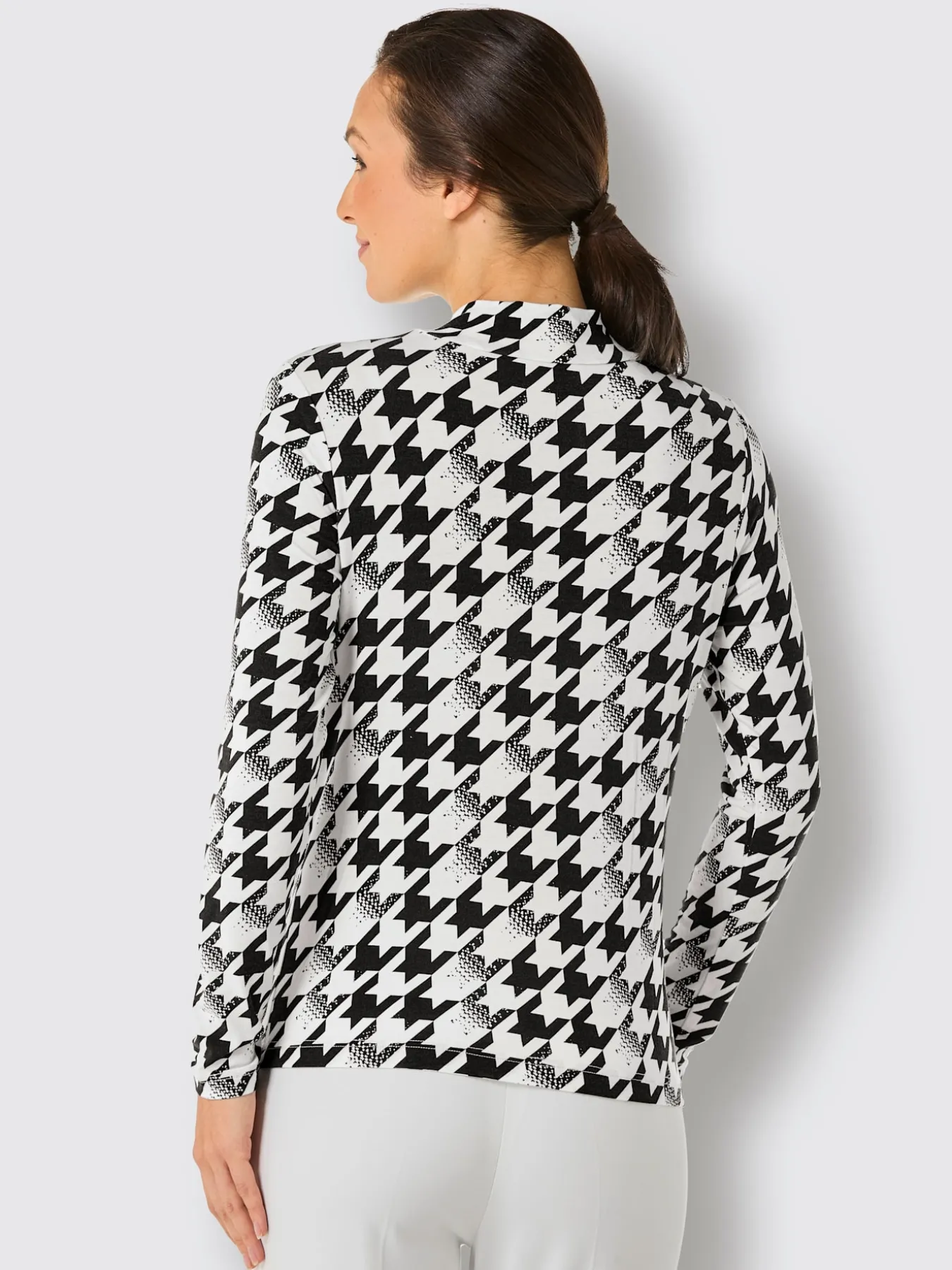 T-shirt à col montant