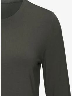 T-shirt à col montant fronces délicates au col roulé
