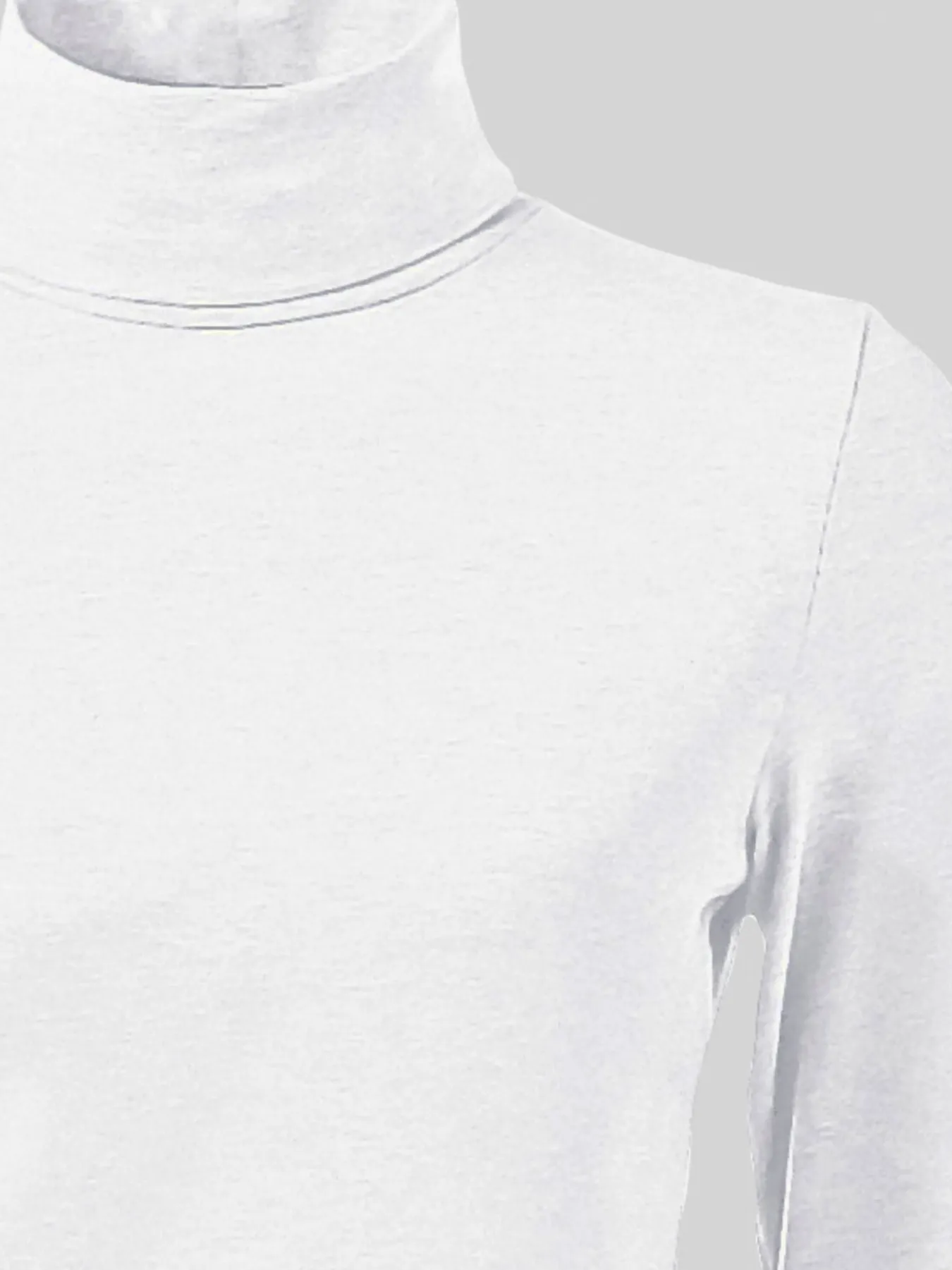 T-shirt à col roulé basique incontournable avec col roulé