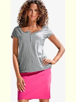 T-shirt à encolure ronde superbes détails en dentelle et boutons brillants