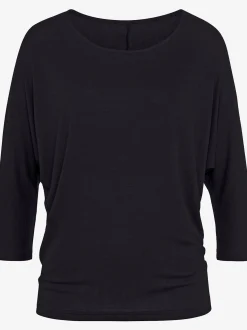 T-shirt à manches 3/4 manches chauve-souris pour un look décontracté