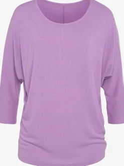 T-shirt à manches 3/4 manches chauve-souris pour un look décontracté
