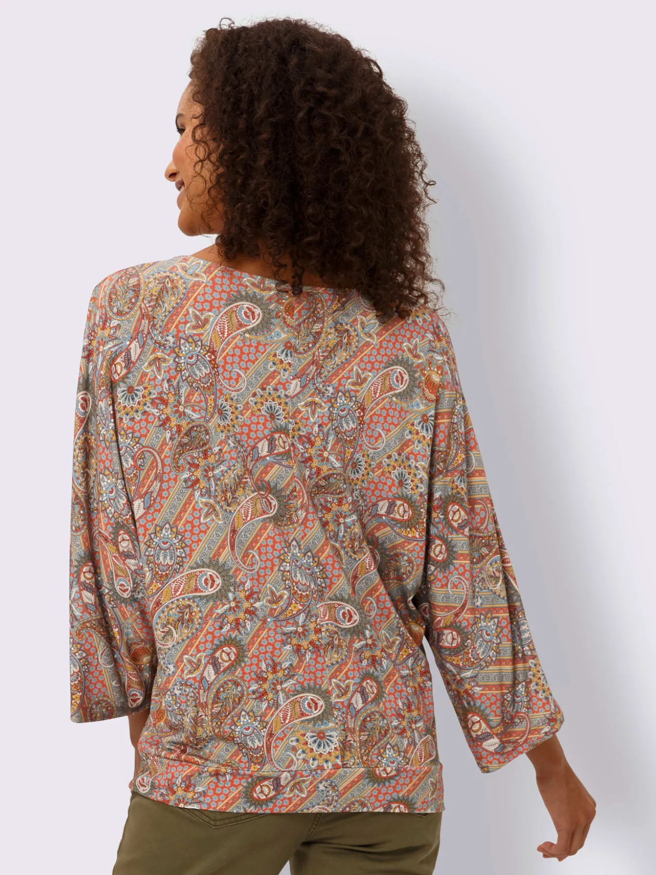 T-shirt à manches 3/4 motif paisley coloré