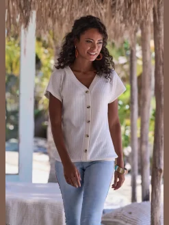 T-shirt à manches courtes patte de boutonnage fantaisie tendance et boutons imitation corne