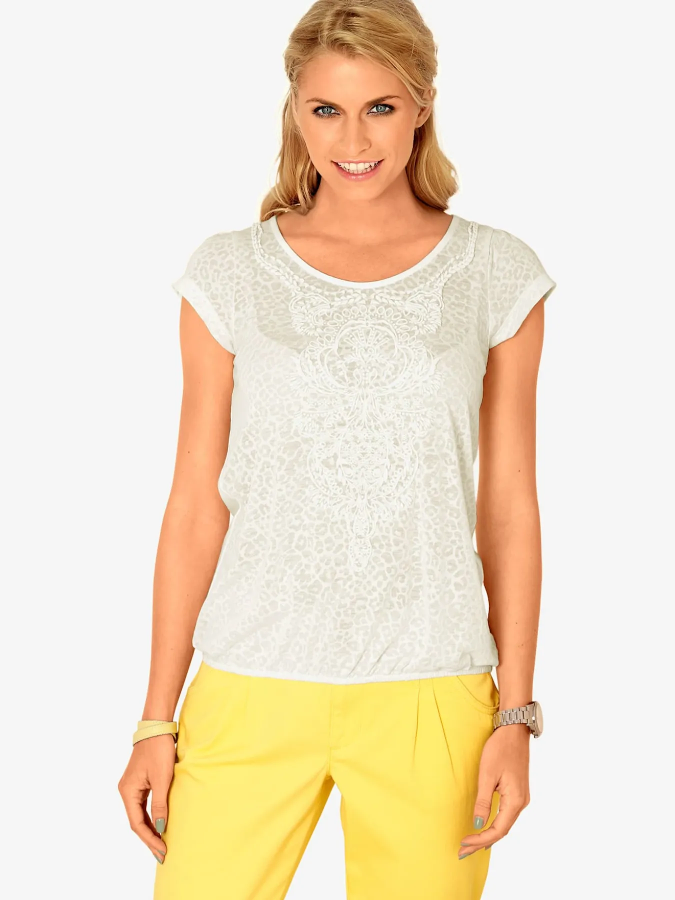T-shirt à manches courtes qualité dévoré, imprimé effet ton sur ton