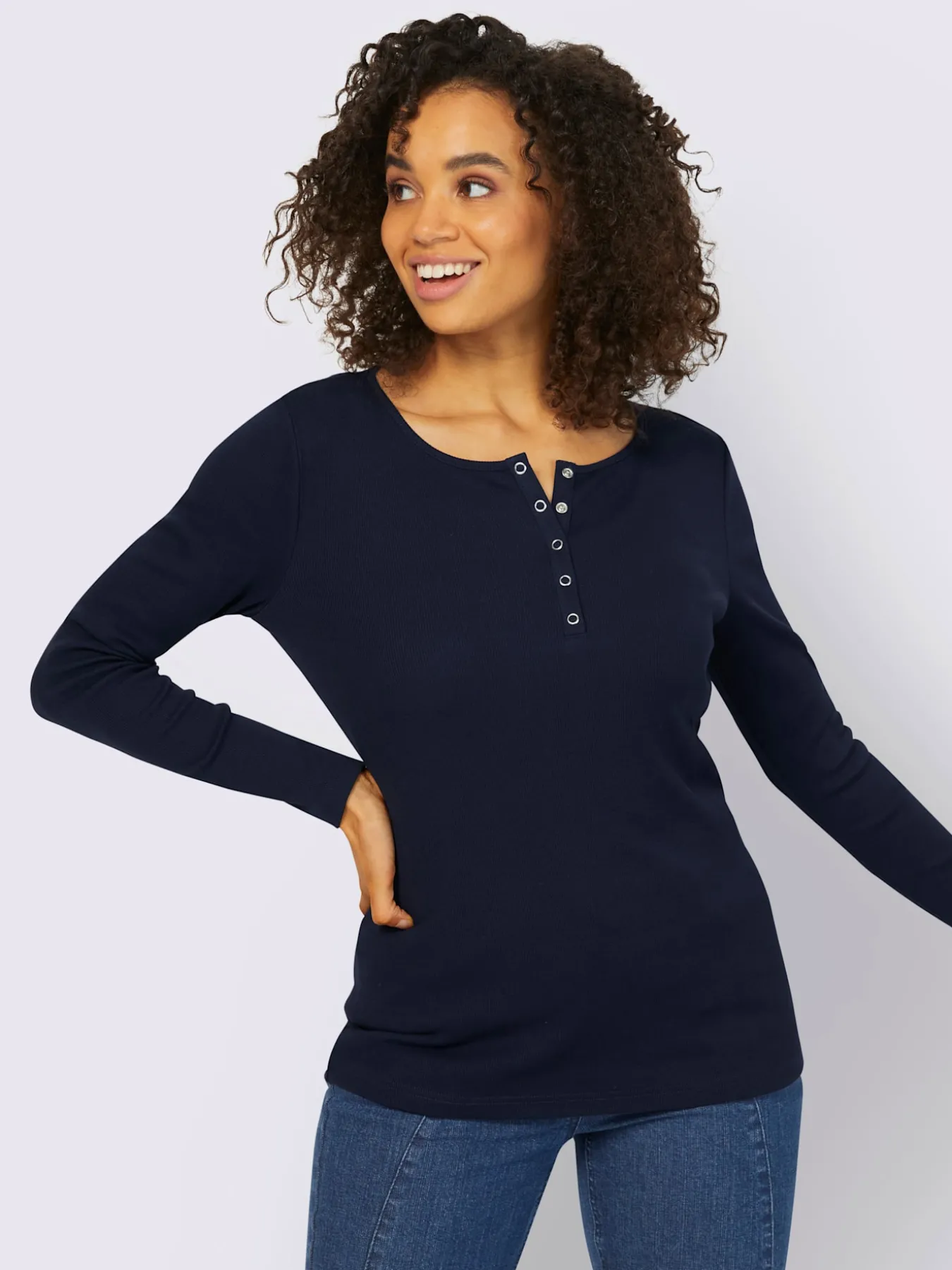 T-shirt à manches longues encolure avec patte de boutonnage
