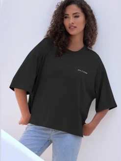 T-shirt ample logo brodé sur la poitrine