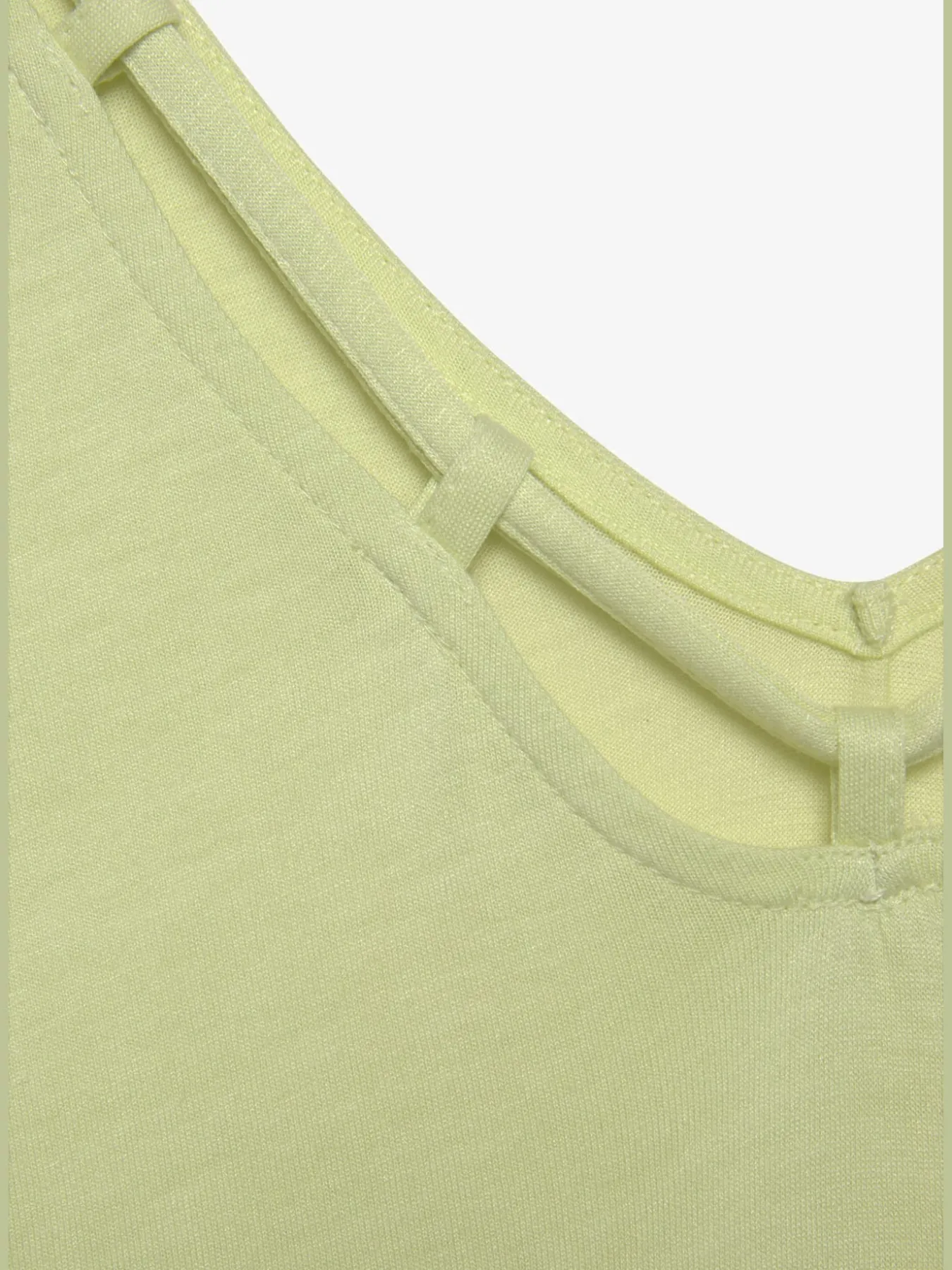 T-shirt col v avec cordons