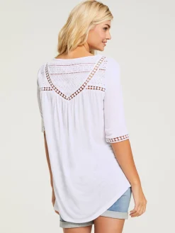 T-shirt détails en dentelle tendance