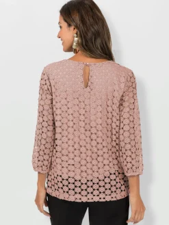 T-shirt en dentelle dentelle aux manches