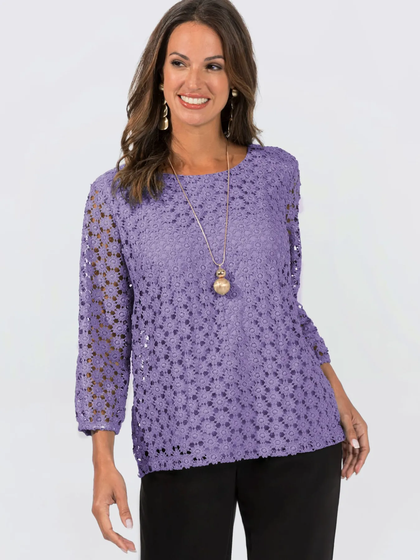 T-shirt en dentelle dentelle aux manches